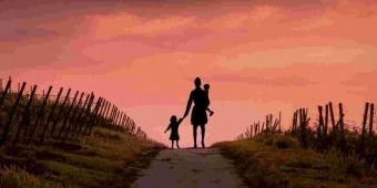 Tak Berikan Nafkah Anak dan Istri, Adminduk 7.642 Mantan Suami di Surabaya Terancam Terblokir