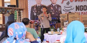 Gelar Ngopi Bareng, Kapolres Madiun Bagikan Nomor Pribadinya