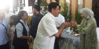 Gelar Open House, Wali Kota Kediri Sambut Masyarakat di Kediamannya