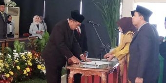 Usai Dilantik Jadi Sekdakot Mojokerto, Harlis Panggul Segebok Tugas