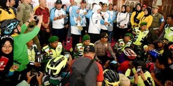 Gubenur Tinjau Kebakaran Pasar Ngunut Tulungagung dan Siapkan BK Provinsi