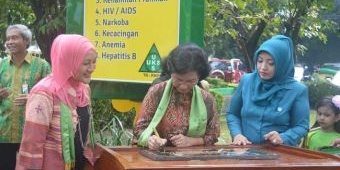 Tim LLSS Kunjungi Gresik, Bangga dengan Banyaknya Inovasi UKS