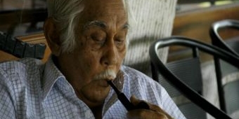 Pengusaha Nyentrik Bob Sadino Meninggal Dunia
