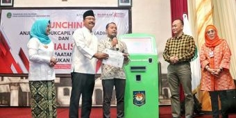 Wali Kota Pasuruan Launching ADM, Masyarakat Bisa Urus Dokumen Kependudukan Secara Mandiri