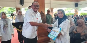 92 KUBE Kota Mojokerto Terima Bantuan Modal Usaha dari DBHCHT 2025
