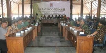 Jelang Natal dan Tahun Baru, Pemkab Cilacap Pantau Kondisi Infrastruktur dan Harga Sembako