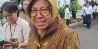 Risma Dicecar Gelontoran Bansos Jelang Pilpres, Realisasinya Tembus  Rp85,53 Triliun