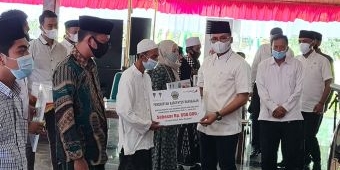 Bupati Bangkalan Cairkan Insentif 9.312 Guru Madin dan Guru Ngaji Untuk Bulan April-Juni