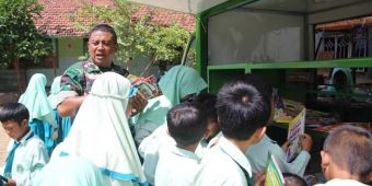 Pasca Banjir, Kodim 0802/Ponorogo Lakukan Terapi Trauma Healing Kepada Anak-anak