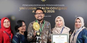 Pemkab Nganjuk Raih UHC Awards 2026
