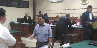 Sidang Perdana Wakil Wali Kota Probolinggo, Suhadak Langsung Tanggapi Dakwaan JPU