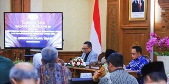 Terima Baleg DPR RI untuk Prolegnas, Pj Gubernur Jatim Sampaikan Pelbagai Aspirasi