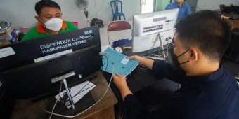 Genjot Pelayanan Publik, Kebijakan Bupati Kediri Disambut Apresiasi Warga