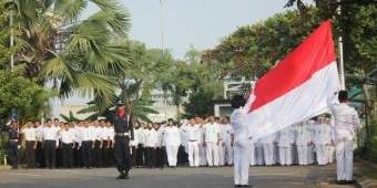 Rayakan HUT Kemerdekaan RI, RSNU Tuban Gelar Upacara dan Tumpengan