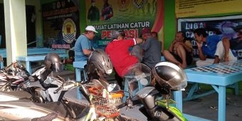 Ngabuburit  di GOR Ahmad Yani dengan Bermain Catur, Sekaligus Asah Otak