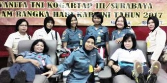 Setetes Darah untuk Sesama Warnai Peringatan Hari Kartini Wan TNI Wilayah Surabaya