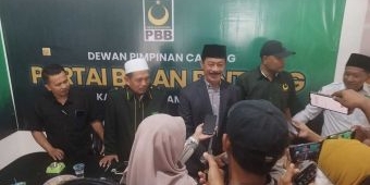 RB Fattah Jasin Kembalikan Formulir Pendaftaran Bacabup Pamekasan ke PBB