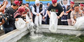 Dorong Peningkatan Budidaya Lele, Gubernur Khofifah: Peluangnya Besar dan Bermanfaat Cegah Stunting