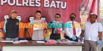 Polres Batu Temukan 5,2 Ons Paket Sabu saat Gerebek Pengedar Narkoba di Vila