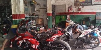 Bengkel Motor Mitra Pertamina di Tuban Diserbu Konsumen