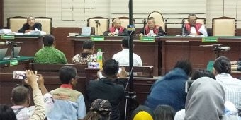 Mantan Bupati Tulungagung Divonis 10 Tahun dan Dicabut Hak Pilihnya Selama 5 Tahun