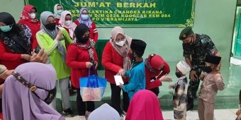 Jumat Berkah, Persit Kartika Candra Kirana Cabang XLV Kodim 0826 Pamekasan Santuni Anak Yatim