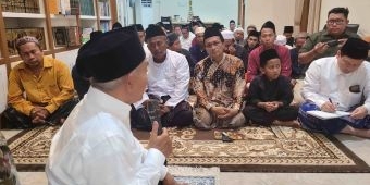 minta-izin-diumrahkan-kiai-asep-temui-keluarga-korban-runtuh-mushala-al-khoziny-asal-bekasi-bogor