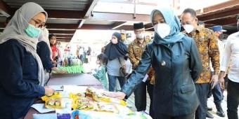 Tanggapi Kenaikan Harga Cabai, Wali Kota Mojokerto Gelar Pasar Murah di Rest Area Gunung Gedangan