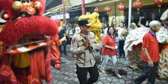 Kapolres Gresik Pastikan Perayaan Cap Go Meh di Klenteng Kim Hin Kiong Aman dan Kondusif