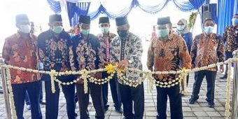 Launching Gedung Baru Dekopinda, Bupati Fadeli Minta Koperasi Bisa Majukan Ekonomi Lamongan