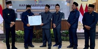 Sempat Diprotes Tidak Etis, KUA PPAS Tahun 2023 Tetap Disahkan di Kantor Pemkab Jember