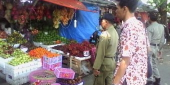 Satpol PP Tulungagung akan Kembalikan Fungsi Trotoar Pasar