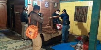 Pemuda di Ngawi Diduga Tewas Karena Dianiaya Adik, Jenazah Batal Dimakamkan