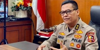 Berkas Lengkap, Polri Serahkan Bupati Nganjuk dan 6 Tersangka Lain ke Kejari Nganjuk