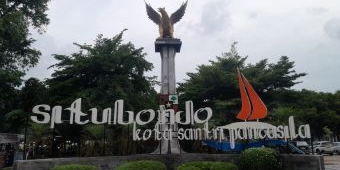 Pakar Kebijakan Publik Unej Pengadaan 6 Mobil Dinas Baru oleh Bupati Situbondo Tak Miliki Urgensi