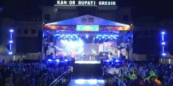 Konser Seniora 2025 di Gresik Hadirkan Denny Caknan, Anggaran Rp150 Juta Jadi Sorotan