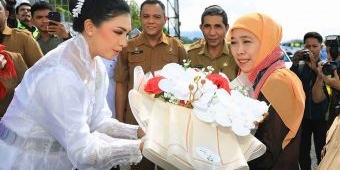 Gubernur Khofifah Gelar Misi Dagang dengan Provinsi Maluku di Tengah Kontraksi Ekonomi Global