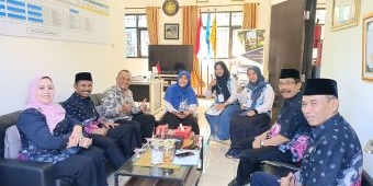 Orang Tua Rela Antre Tengah Malam demi SPMB, Dewan Pendidikan Kota Batu Soroti Tingginya Minat