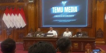 Gelar Temu Media, Pj Wali Kota Mojokerto Bahas Insiden Pantai Drini