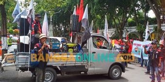 Demo ke DPRD Gresik, Gepal Tuntut Usut Dugaan Jatah Rumah Murah Oknum Dewan