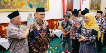 Gubernur Khofifah Tawarkan Produk RTE Jatim untuk Jemaah Haji dan Umrah