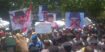 Ribuan Massa di Sampang Demo, Tuntut Pilkades 4 Desa Ditunda