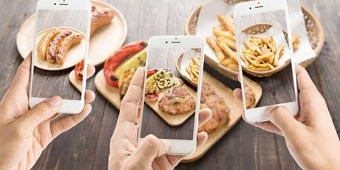 Cara Promosi Makanan di WhatsApp, Panen Cuan Lebih Cepat!