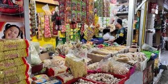 Beberapa Komoditas Pangan di Surabaya Masih Alami Penurunan di Awal Tahun 2026