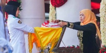 Pesan Gubernur Khofifah untuk Paskibraka Jatim: Cintai NKRI dan Jadi Anak Terbaik Bangsa