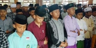 Doakan Korban Penembakan di New Zealand, Ratusan Santri di Jember Gelar Salat Gaib