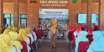 SIG Pabrik Tuban Gelar Sosialisasi Parenting untuk Ratusan Wali Murid