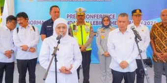 Gubernur Khofifah Terima Penghargaan dari Menteri Perhubungan, Siap Wujudkan Jatim Zero ODOL 2027