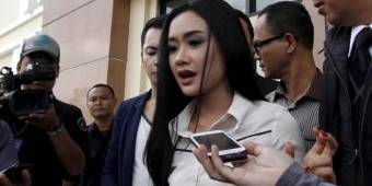 Mantan Suami Ditangkap Polisi, Cita Citata Minta Hati-Hati