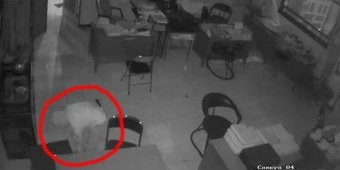Pencurian Brankas Berisi Uang di SMPN 3 Mojoagung Jombang Terekam CCTV